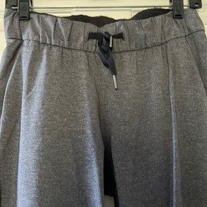 Lululemon On The Fly Pant *28"Heathered Black
